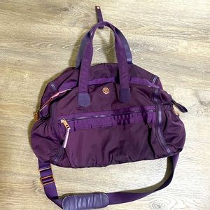 Lululemon yoga bag